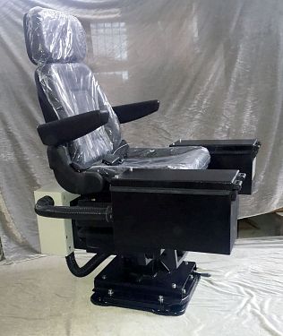 Кресло-пульт крановщика KP-GR-8 (собственное производство).  3